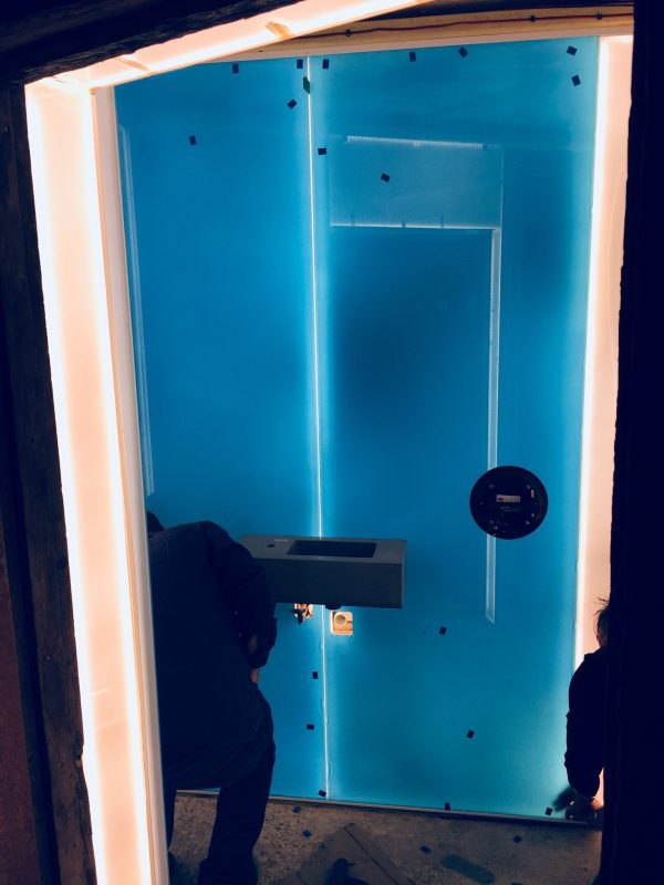 Backlit-glass-bathroom-