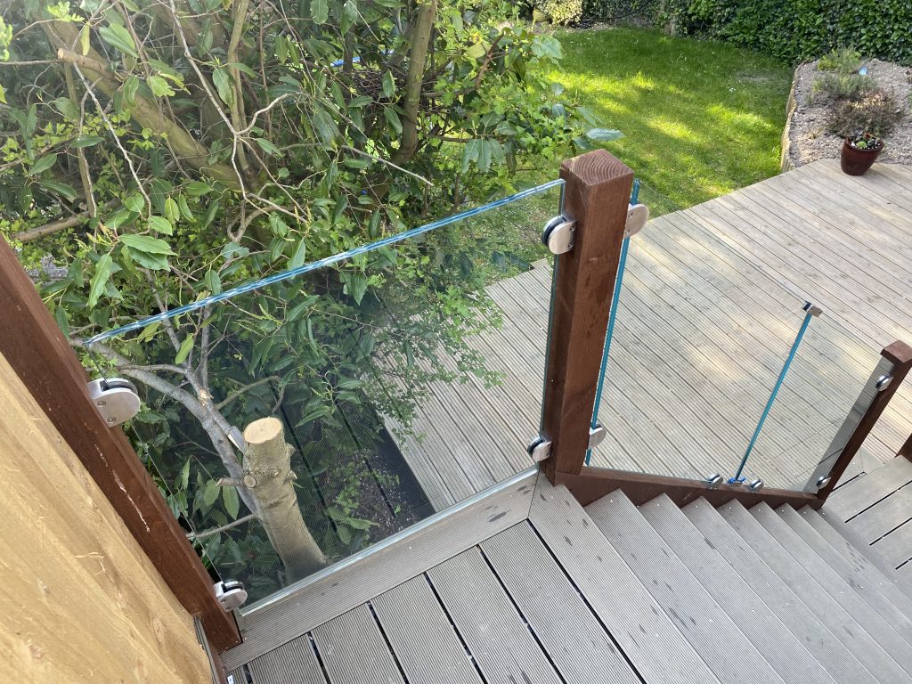 Outdoor glass balustrades