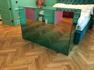 green gradient mirror 