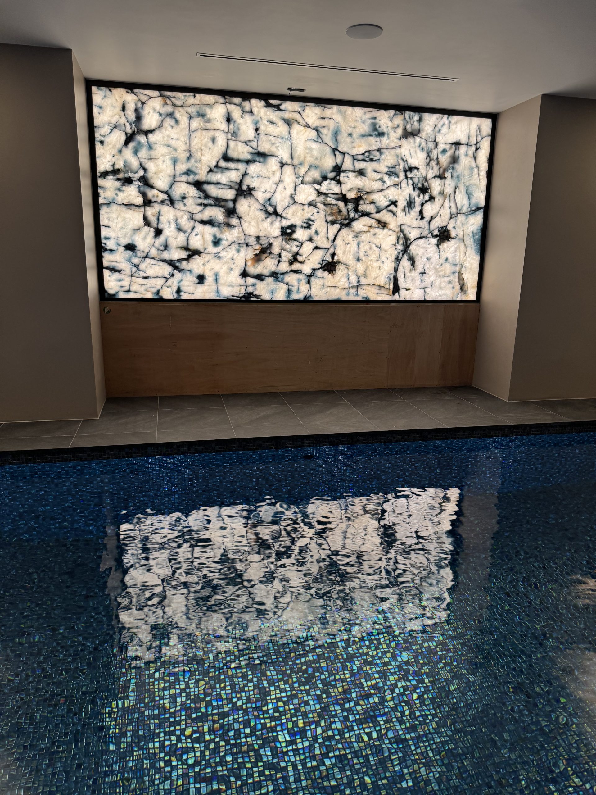 SEMI  FRAMELESS GLASS BALUSTRADES           Our Services >>